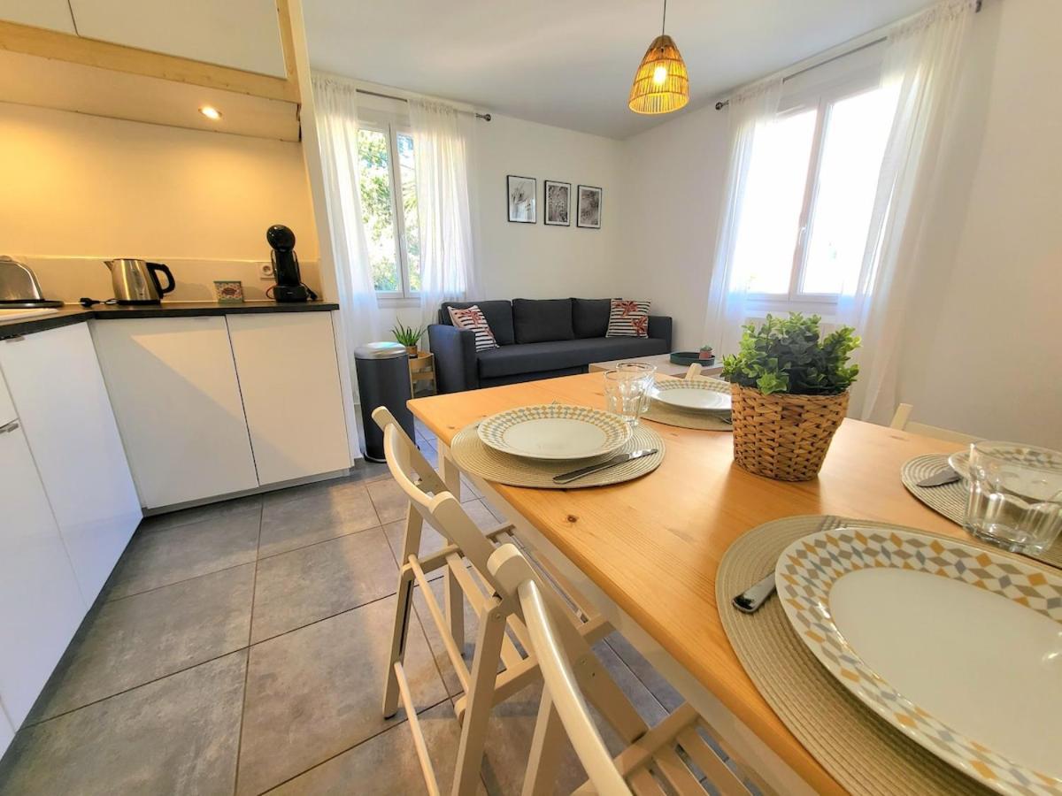 Apartment T2 Renove Jardin Et Parking Hyeres